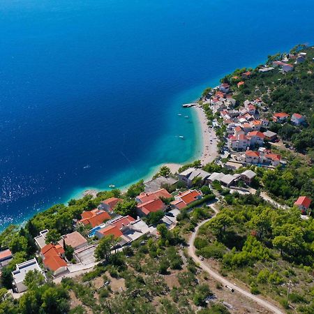 Gorgeous Apartment In Krvavica With Kitchen Εξωτερικό φωτογραφία